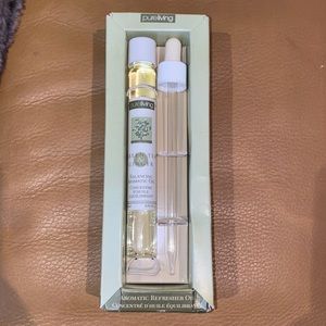 Pure Living Aromatic Refresher Oil